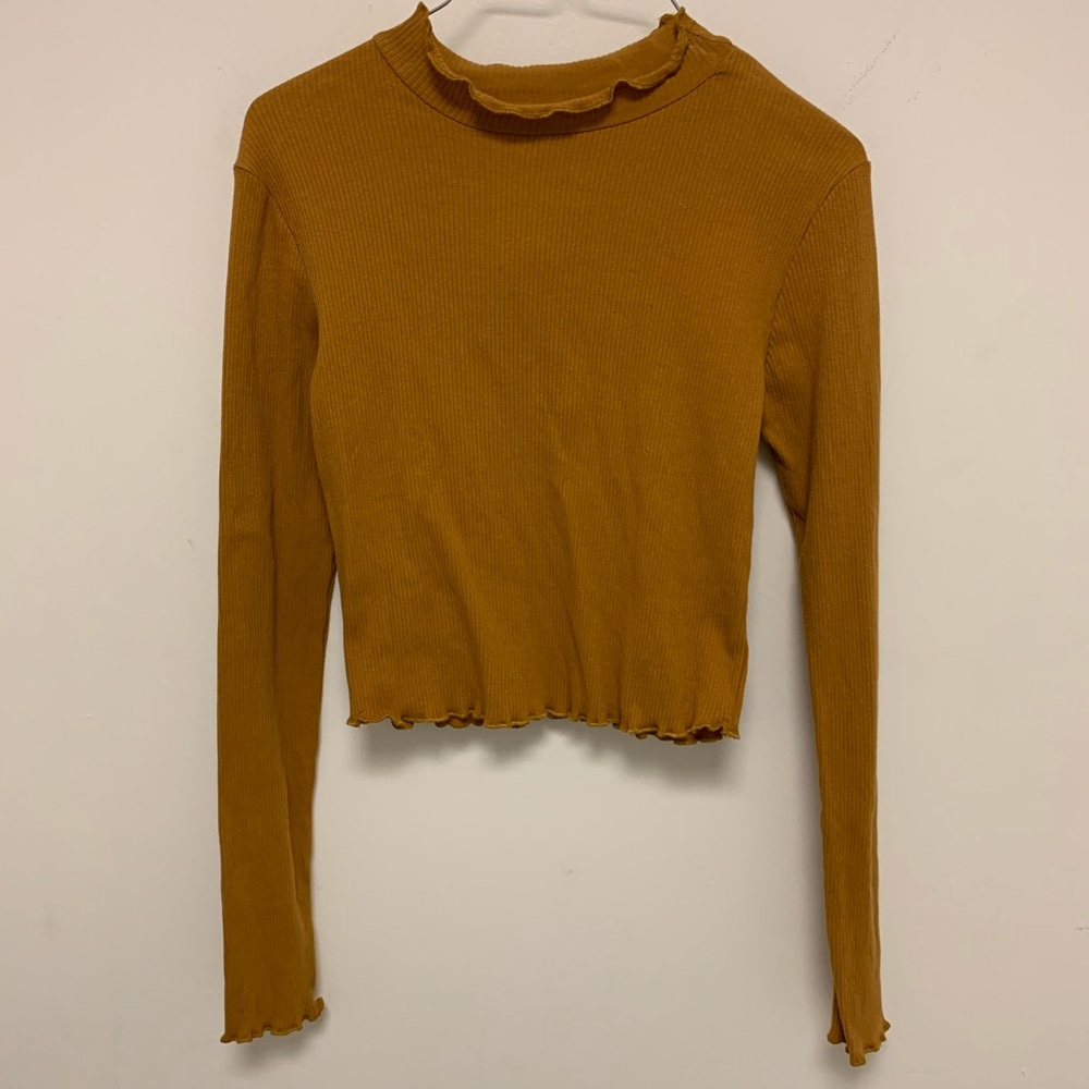 Active USA mustard mock top size medium - Picture 2 of 4